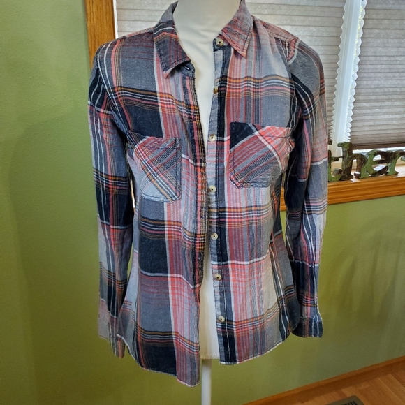 Maurices Tops - Maurices flannel button down. size small